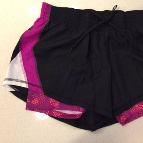 2-in-1 athletic shorts  - Picture 2 of 2